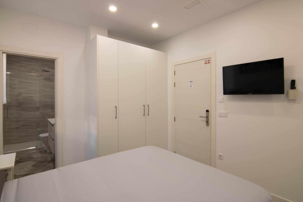 Suite Oslo เลออน ภายนอก รูปภาพ